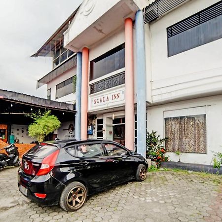 Oyo 90450 Sentra Inn Medan Zewnętrze zdjęcie