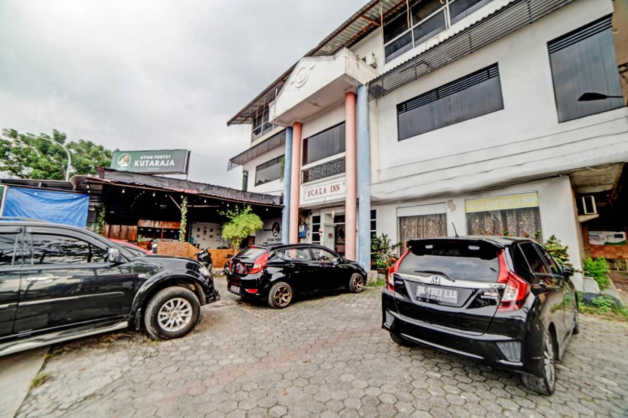 Oyo 90450 Sentra Inn Medan Zewnętrze zdjęcie